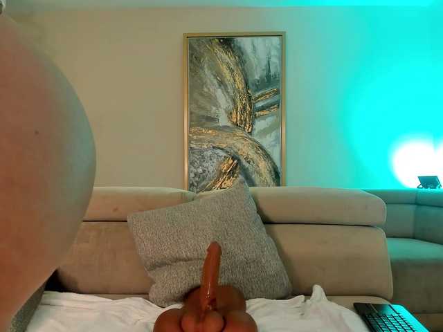 KylaMorrison's BongaCams show and profile