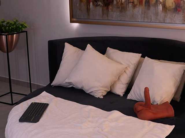 KylaMorrison's BongaCams show and profile