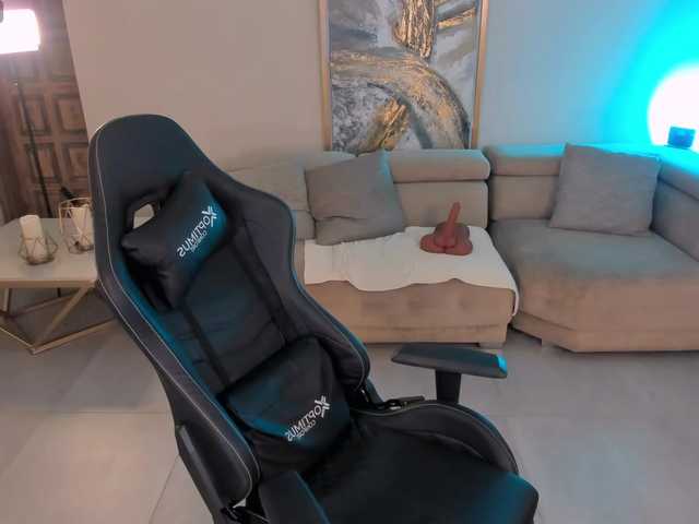 KylaMorrison's BongaCams show and profile