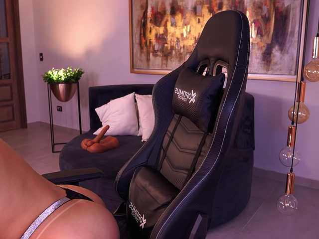 KylaMorrison's BongaCams show and profile