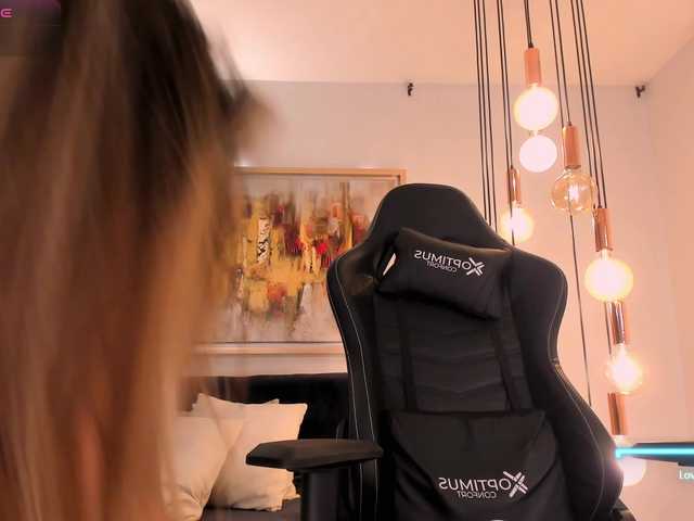 KylaMorrison's BongaCams show and profile