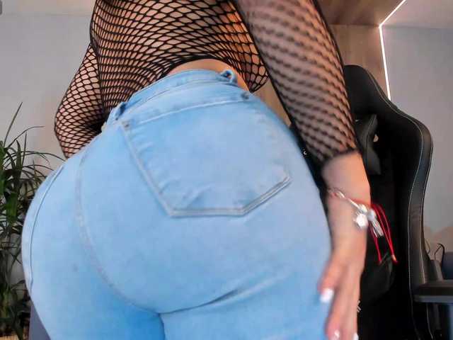 KylaMorrison's BongaCams show and profile