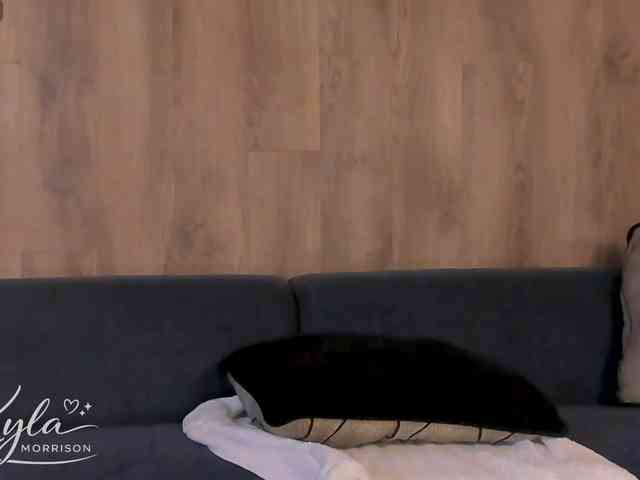 KylaMorrison webcam