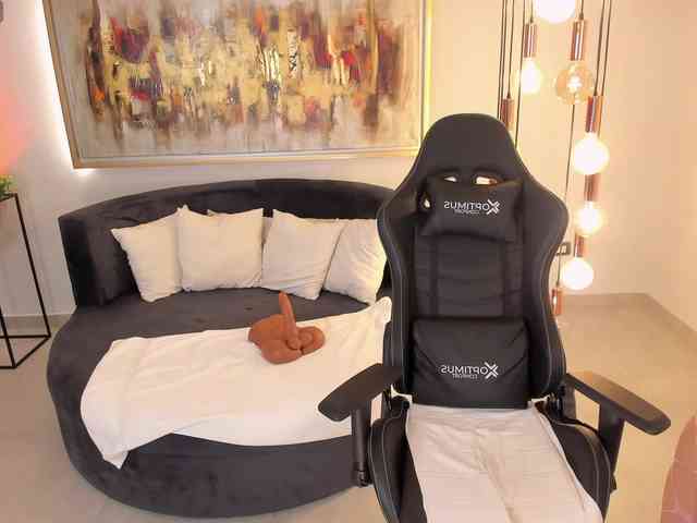 KylaMorrison KylaMorrison