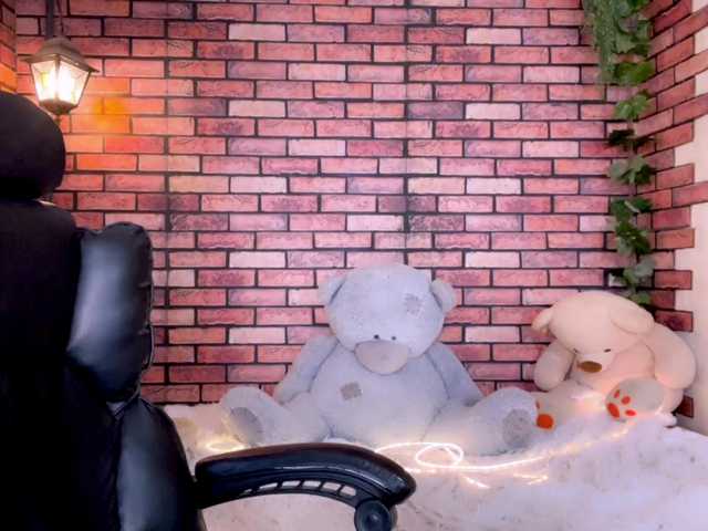 kisskissssss's BongaCams show and profile