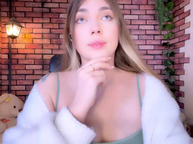 kisskissssss's BongaCams show and profile