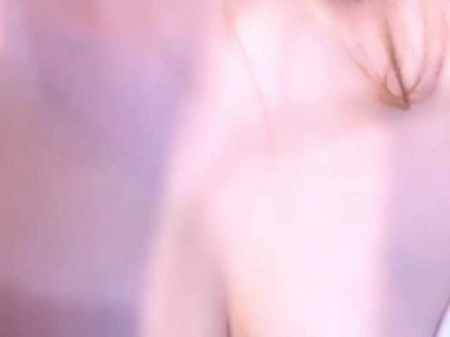 kisskissssss's BongaCams show and profile