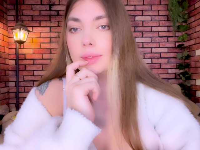 kisskissssss's BongaCams show and profile