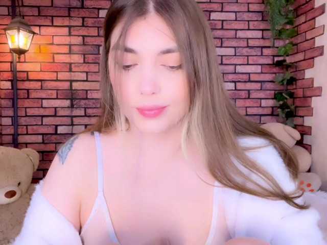 kisskissssss's BongaCams show and profile