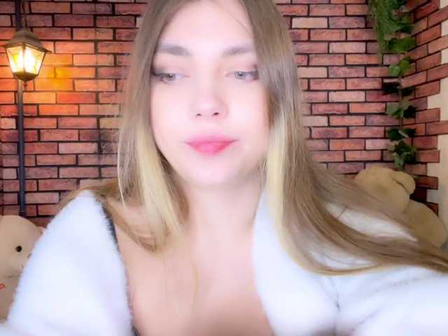 kisskissssss's BongaCams show and profile