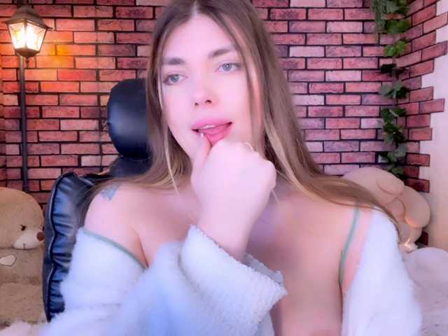 kisskissssss's BongaCams show and profile