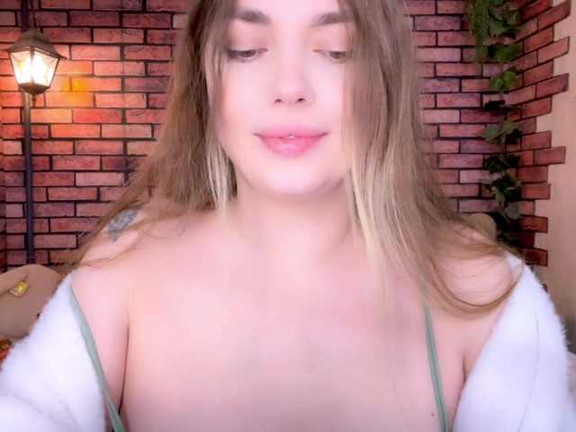 kisskissssss's BongaCams show and profile