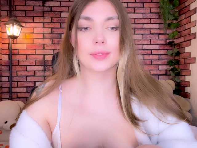 kisskissssss's BongaCams show and profile