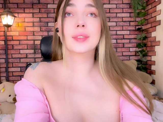 kisskissssss's BongaCams show and profile