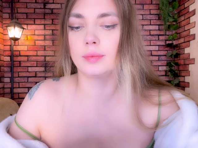 kisskissssss's BongaCams show and profile