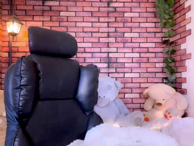 kisskissssss's BongaCams show and profile