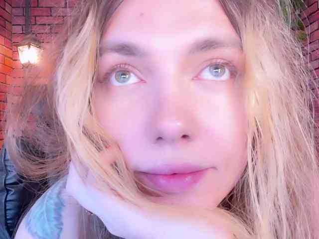 kisskissssss webcam