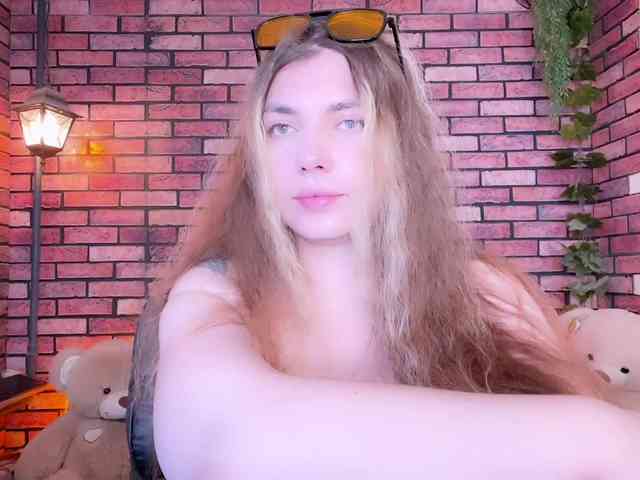kisskissssss webcam