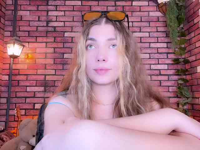 kisskissssss webcam