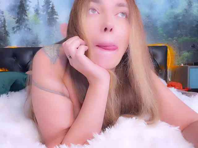 kisskissssss webcam