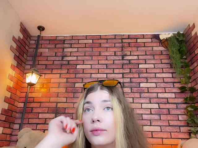 kisskissssss webcam