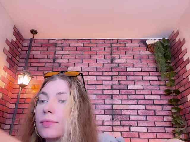 kisskissssss webcam