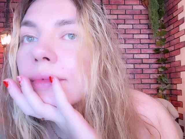 kisskissssss webcam