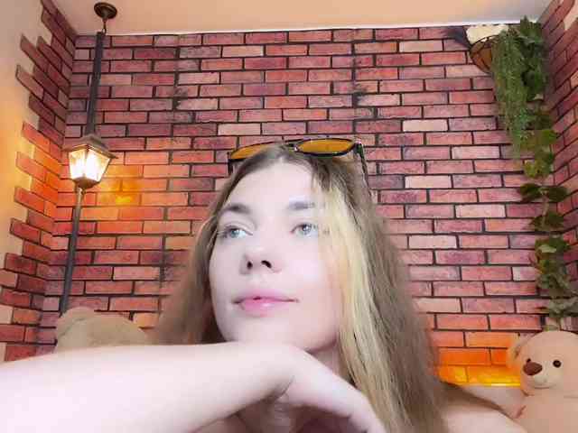 kisskissssss webcam