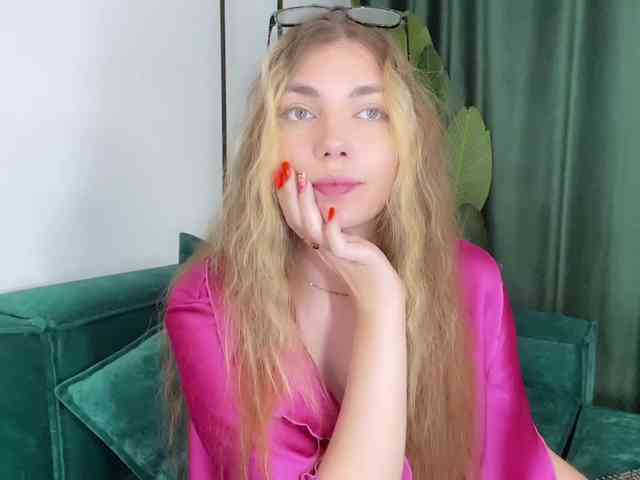 kisskissssss webcam