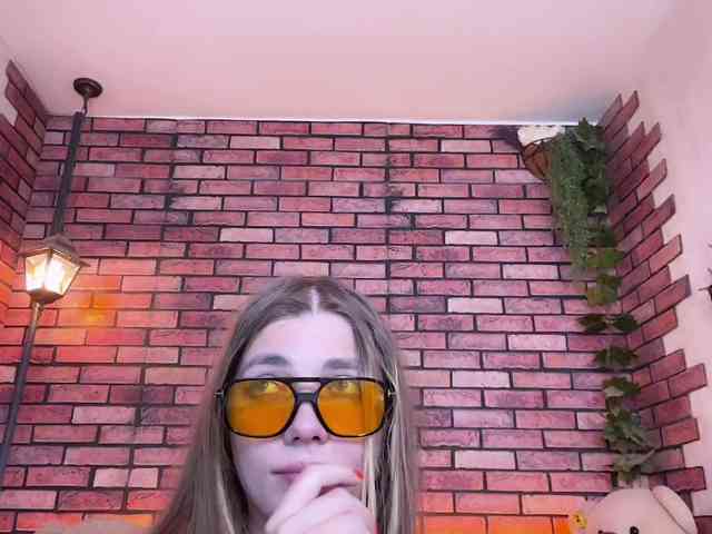kisskissssss webcam