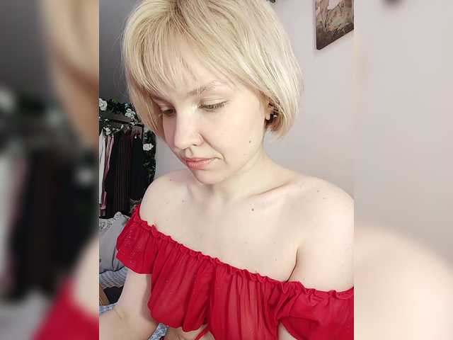 Tikoffka's BongaCams show and profile