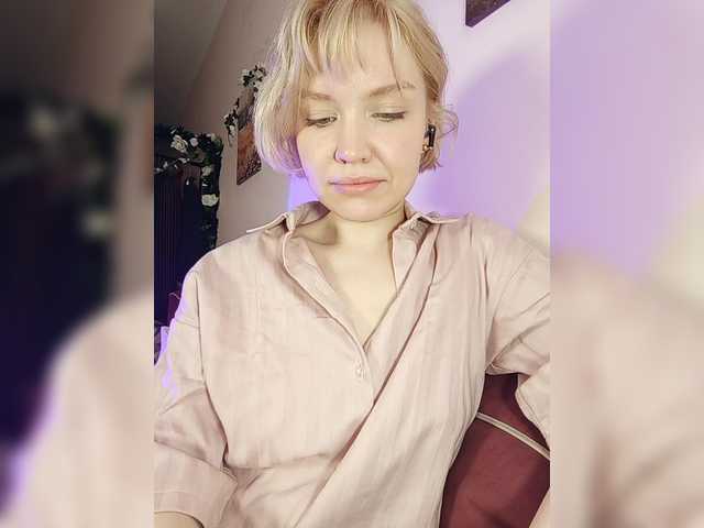 Tikoffka's BongaCams show and profile