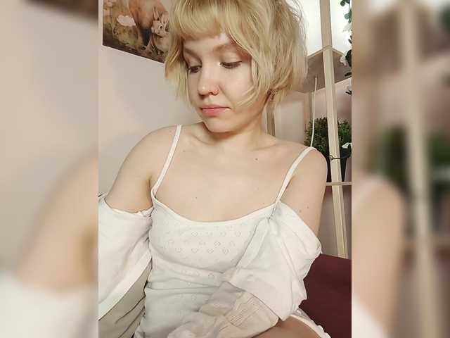 Tikoffka's BongaCams show and profile