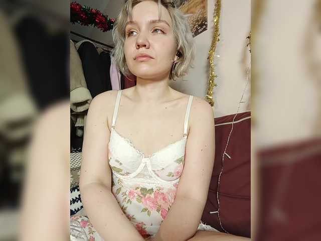 Tikoffka's BongaCams show and profile