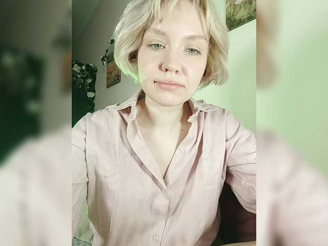 Tikoffka's BongaCams show and profile