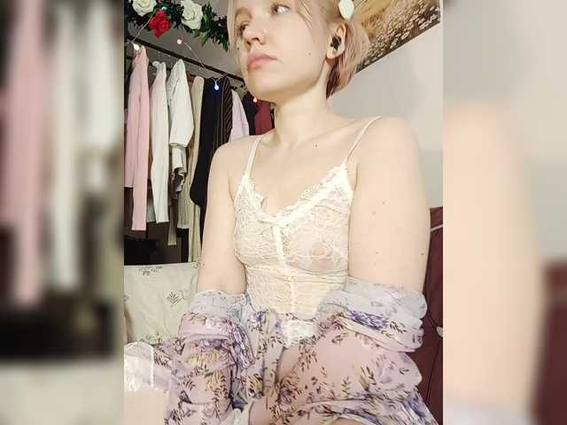 Tikoffka's BongaCams show and profile