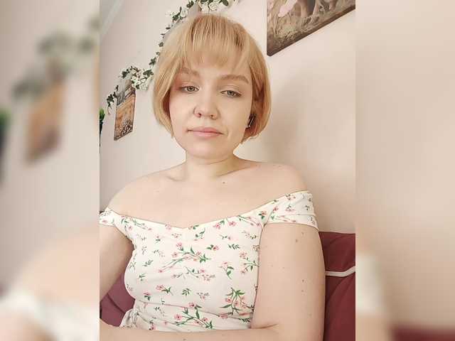 Tikoffka's BongaCams show and profile