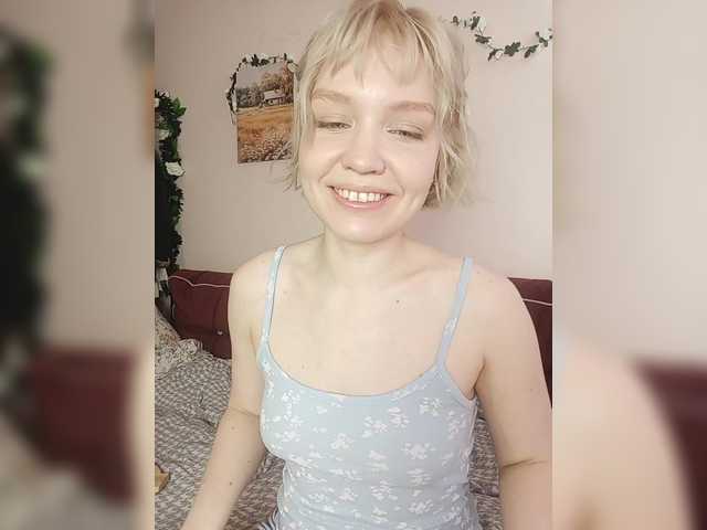 Tikoffka's BongaCams show and profile