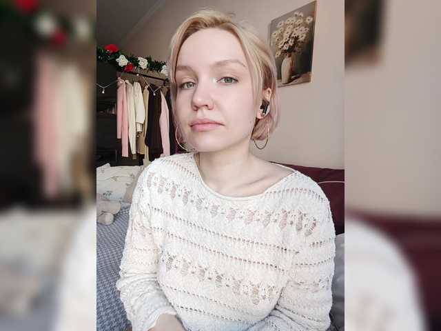 Tikoffka's BongaCams show and profile