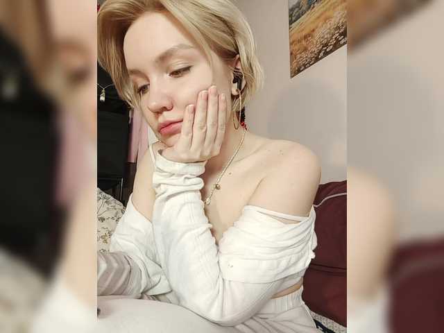 Tikoffka's BongaCams show and profile