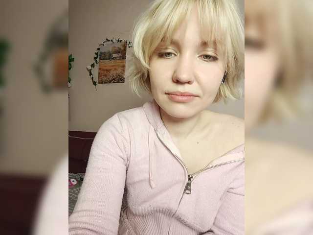 Tikoffka's BongaCams show and profile