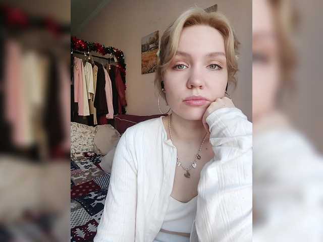 Tikoffka's BongaCams show and profile