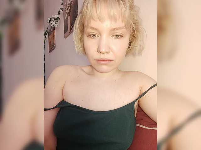 Tikoffka's BongaCams show and profile