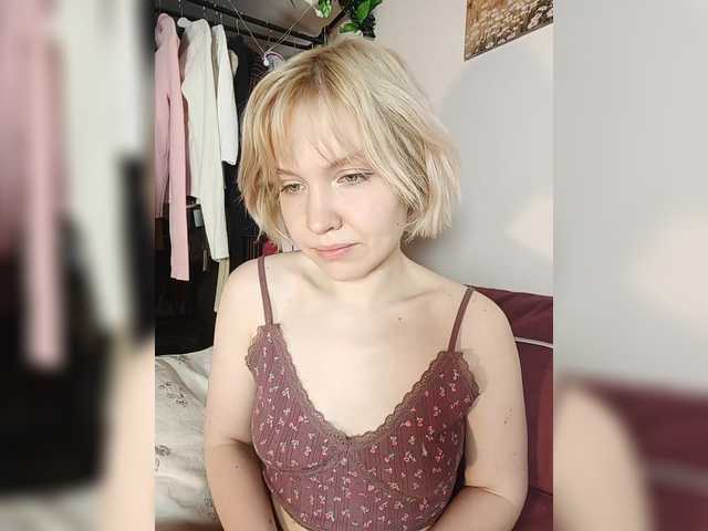 Tikoffka's BongaCams show and profile