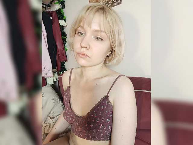 Tikoffka's BongaCams show and profile