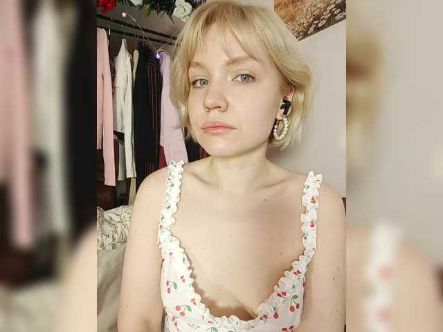 Tikoffka's BongaCams show and profile