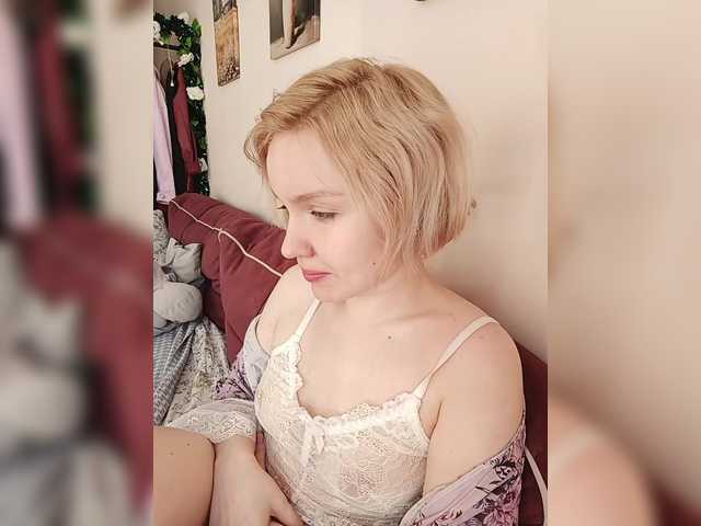 Tikoffka's BongaCams show and profile