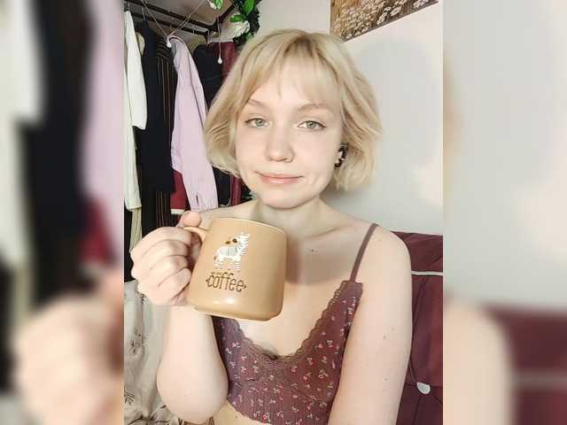 Tikoffka's BongaCams show and profile