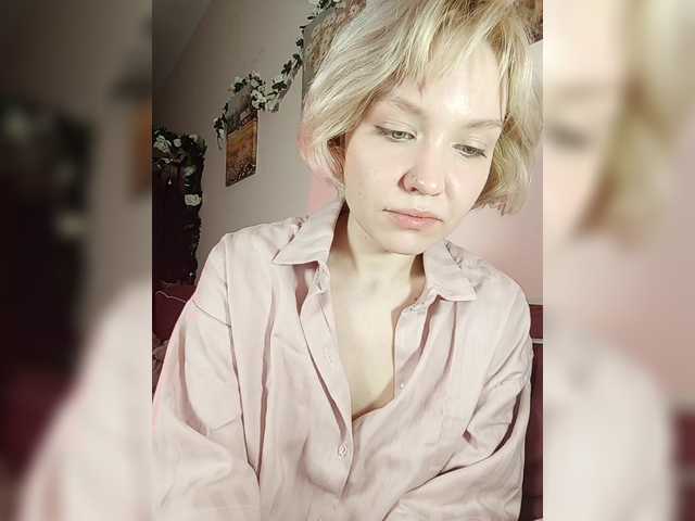 Tikoffka's BongaCams show and profile