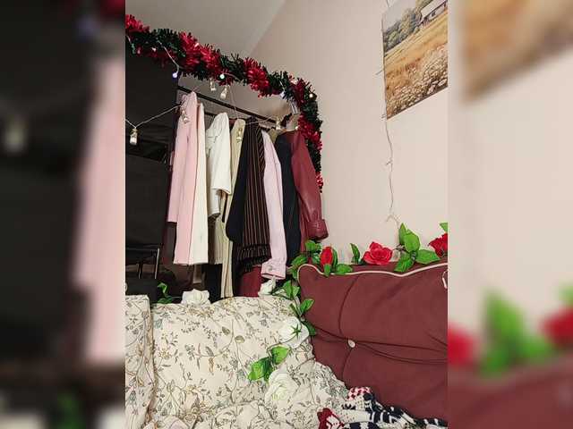 Tikoffka's BongaCams show and profile